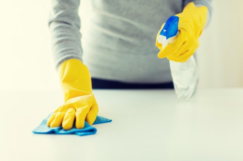 Detailed kitchen and bathroom deep clean in Islington