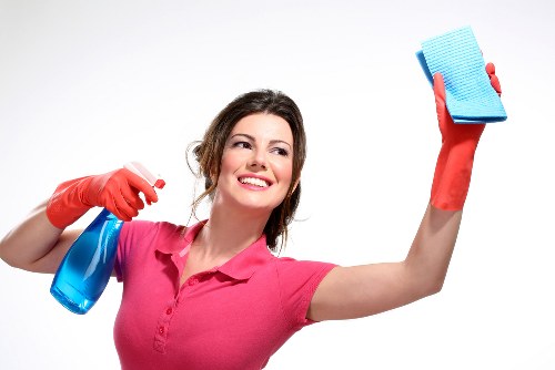 Deep cleaning support for a bathroom in Islington